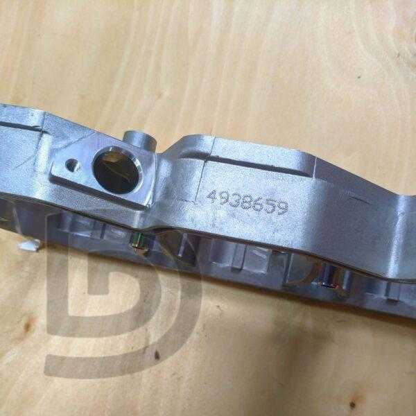 4938660 Корпус коромысел Камминз 4ISBe, 4ISDe 6